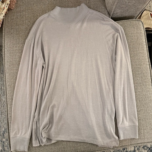 Light Gray Sweater - Picture 4 of 4